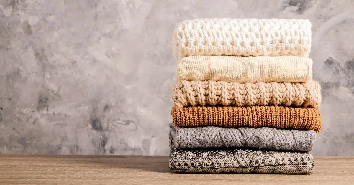 Why Do Clothes Bobble And How Can It Be Stopped