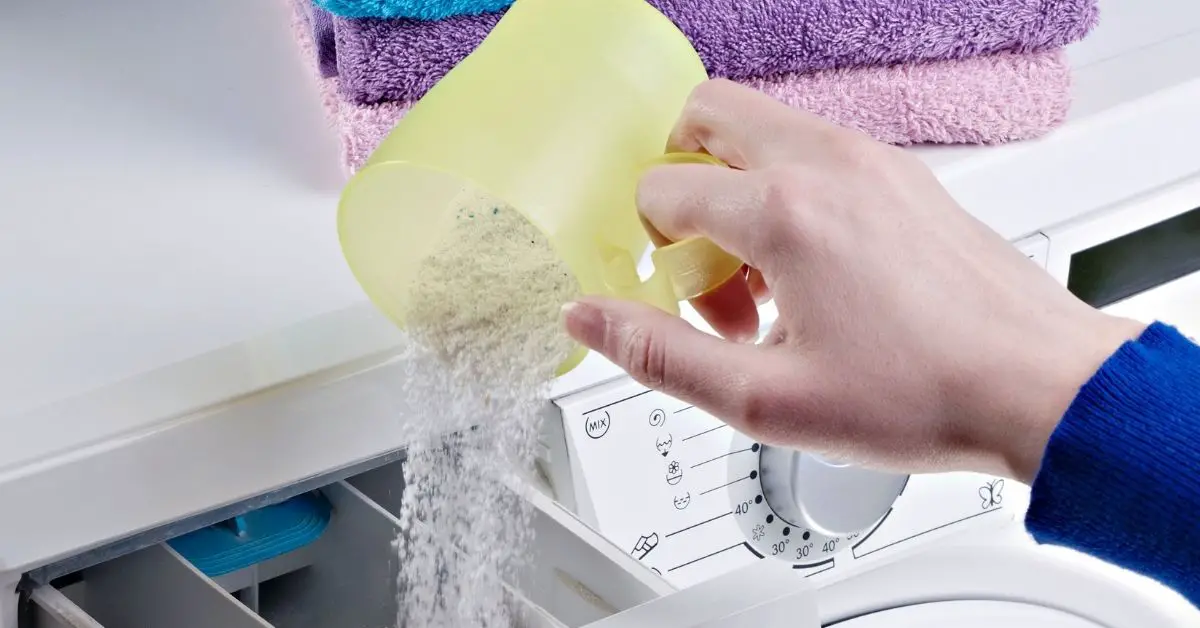 How to Measure Washing Powder Without a Scoop