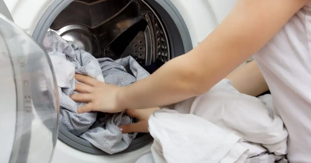 Washing machine - Clean and Tidy Living