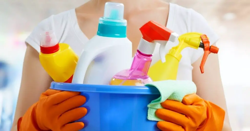 Cleaning products to help Clean your house in 2 hours - Clean and Tidy Living