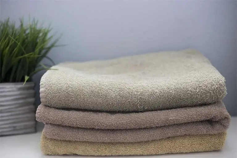 What Wash Cycle Should Towels Be Washed On? - Clean and Tidy Living