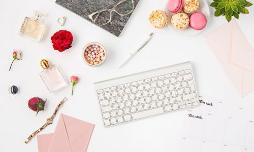 Desk with keyboard and cookies - Clean and Tidy Living